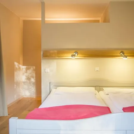 Ξενοδοχείο με διαμερίσματα Biohotel Spoektal 3*